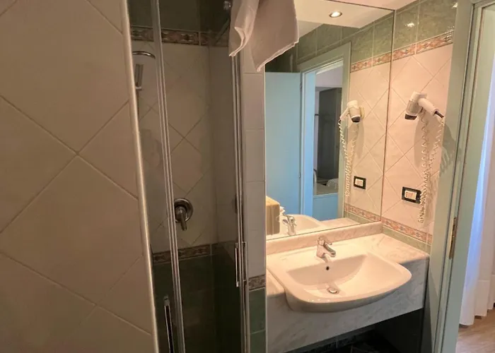 Terme Luna 2* 몬테그로또테르메